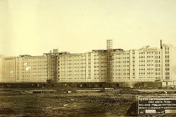 Historic construction view of the Texas and Pacific Warehouse